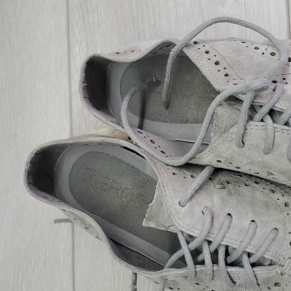 Cole Haan ZERØGRAND Womens Wingtip Oxford Comfort Suede Sneaker shoes sz9 - Picture 12 of 12